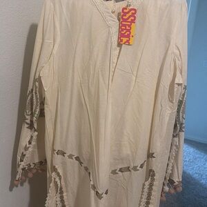 Sana safinaz Cream Embroidered shirt and pants with Lace Details